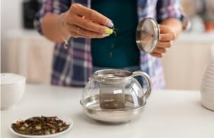 Why Do Tea Entrepreneurs Rely On A Tea Brewer Instead Of Manual Methods